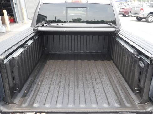 Used 2023 RAM 1500 Laramie AWD/4WD image 13