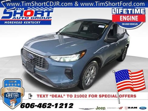 Used 2024 Ford Escape Active AWD/4WD image 1