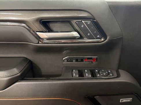 Certified 2024 GMC Sierra 1500 AT4 w/ Technology Package AWD/4WD image 4