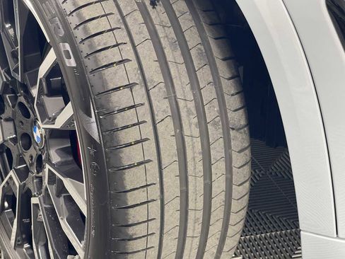 New 2026 BMW X5 xDrive50e w/ M Sport Package image 4