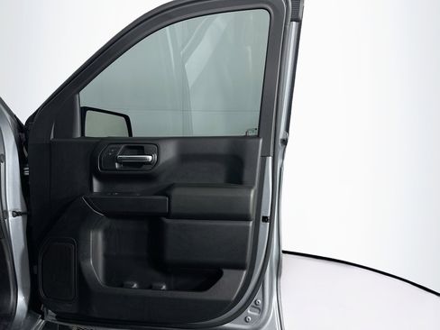 Used 2025 Chevrolet Silverado 1500 Custom image 30