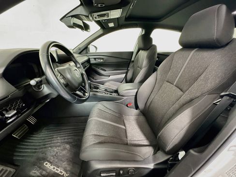 Used 2023 Honda Accord Sport image 13
