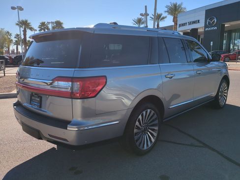 Used 2021 Lincoln Navigator L Reserve w/ Luxury Package image 5