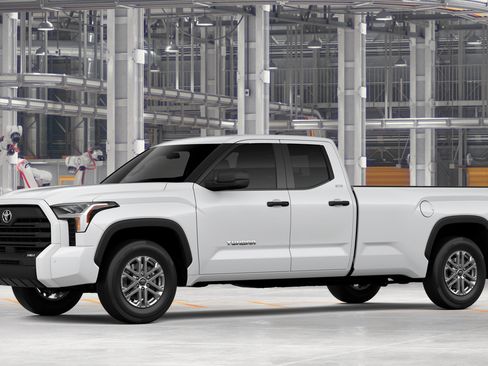 New 2026 Toyota Tundra SR5 AWD/4WD image 3