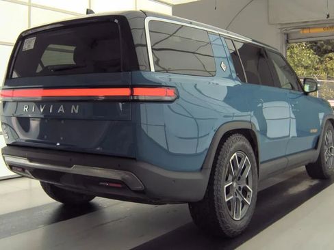 Used 2023 Rivian R1S Adventure AWD/4WD image 4