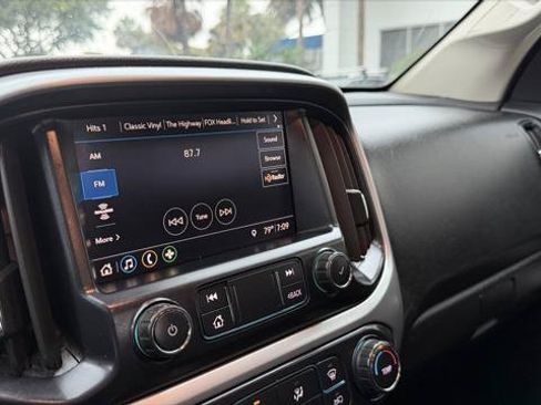 Used 2020 Chevrolet Colorado LT w/ Safety Package RWD image 30