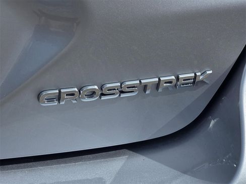 Used 2025 Subaru Crosstrek 2.0i Premium image 30