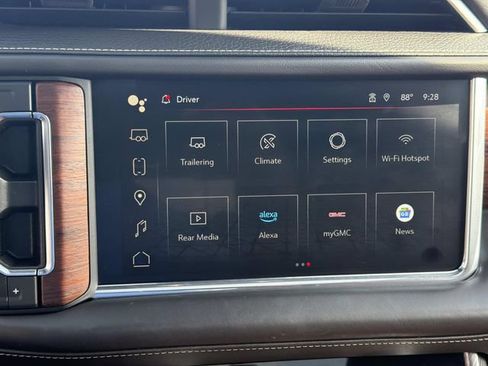 Certified 2023 GMC Yukon Denali Ultimate AWD/4WD image 31