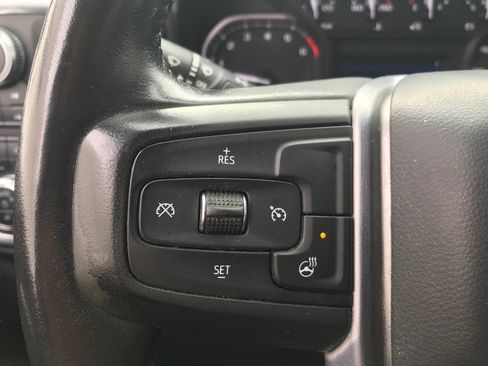 Used 2021 GMC Sierra 1500 SLT w/ SLT Premium Package AWD/4WD image 16