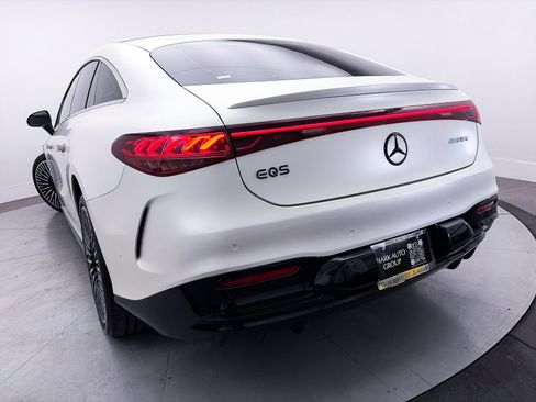 Used 2022 Mercedes-Benz EQS 450+ Sedan image 10