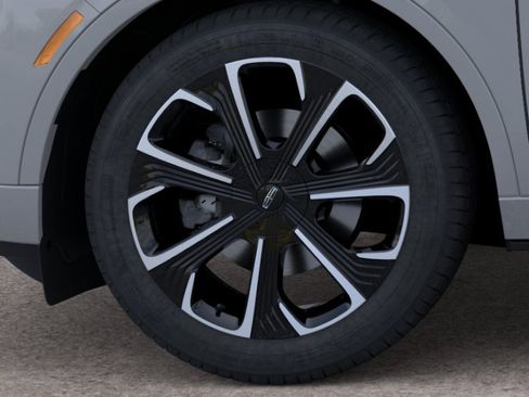 New 2026 Lincoln Nautilus Reserve AWD/4WD image 19