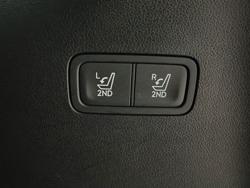 Used 2024 Hyundai Santa Fe Limited AWD/4WD image 29