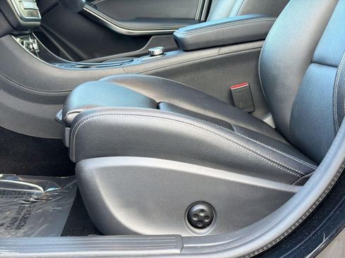Certified 2018 Mercedes-Benz CLA 250 4MATIC image 14