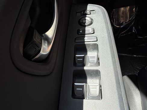 Used 2025 Honda Pilot Touring image 27