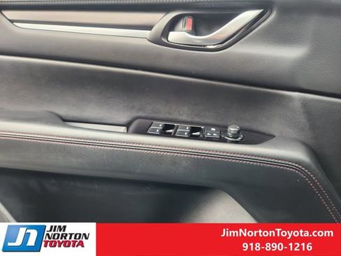 Used 2025 MAZDA CX-5 Carbon Edition image 24