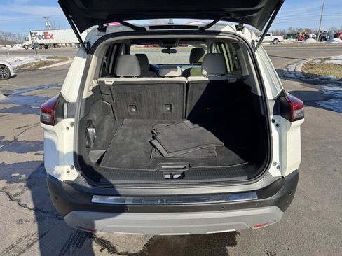 Used 2023 Nissan Rogue SV image 22