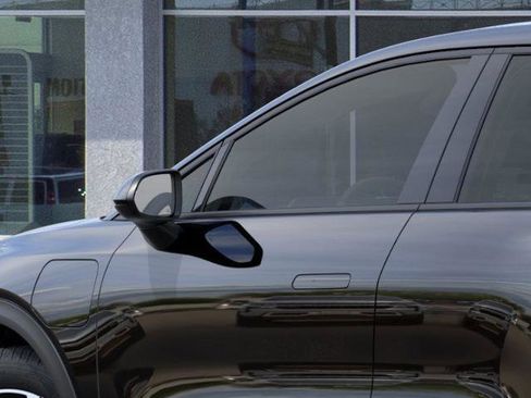 New 2026 Chevrolet Equinox EV LT image 12