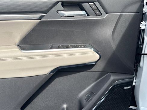 New 2026 GMC Acadia Elevation FWD image 23