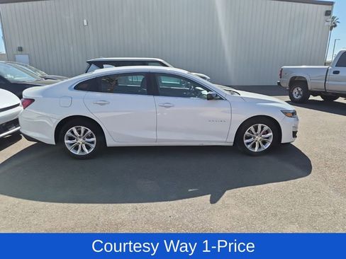 Used 2020 Chevrolet Malibu LT FWD image 11