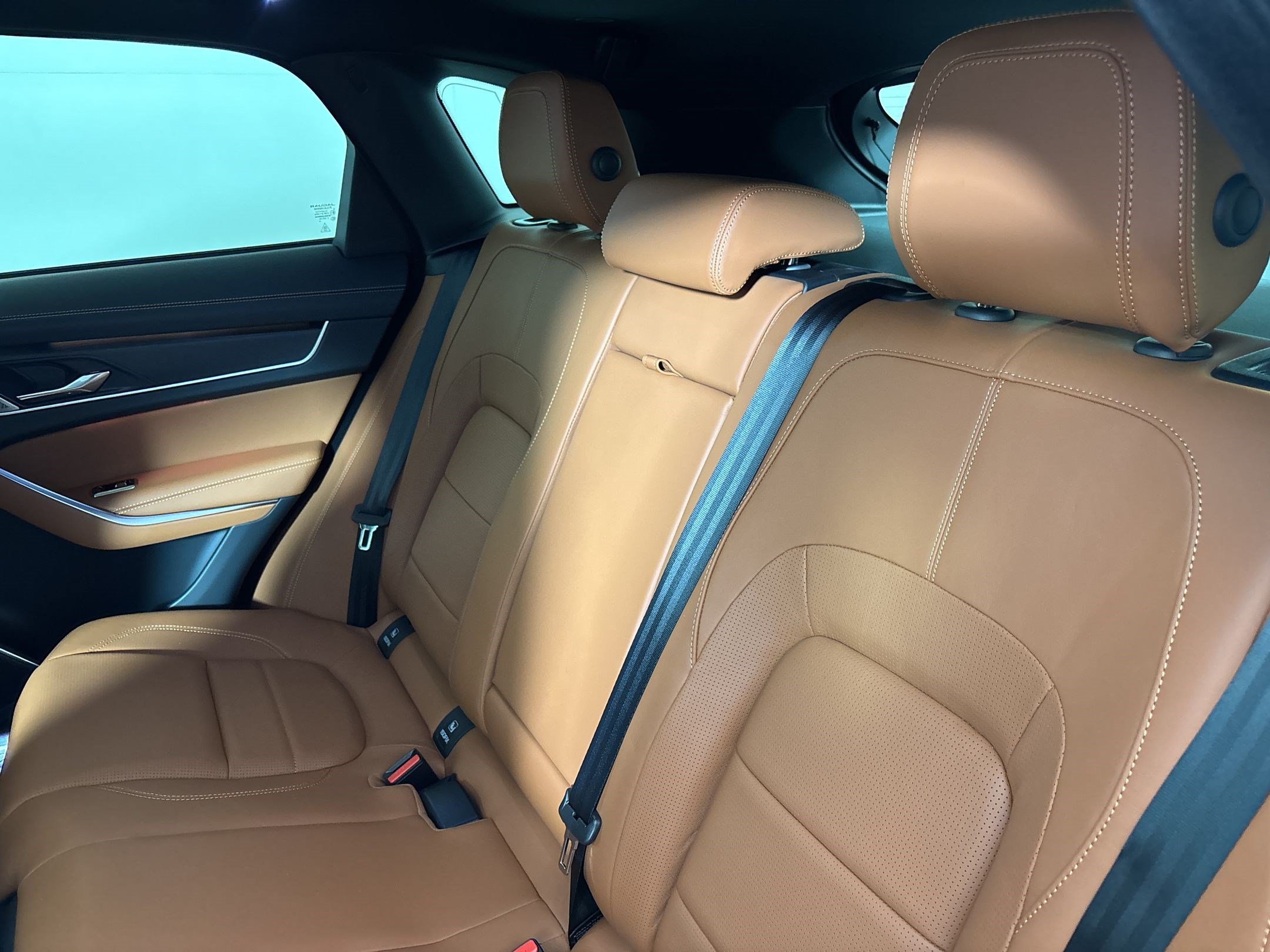 New 2026 Jaguar F-PACE R-Dynamic S AWD/4WD image 22