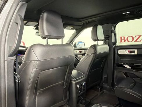Used 2022 Ford Explorer ST w/ Equipment Group 401A AWD/4WD image 14