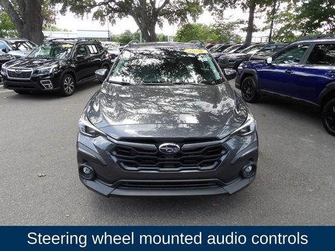 Used 2026 Subaru Crosstrek 2.5i Limited AWD/4WD image 3