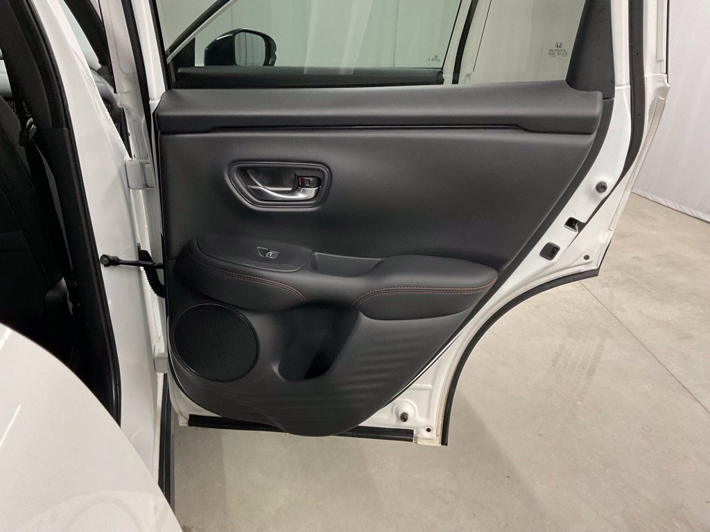 Certified 2026 Honda HR-V Sport image 36