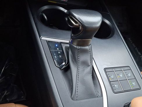 Used 2023 Lexus UX 250h AWD w/ Premium Package image 16