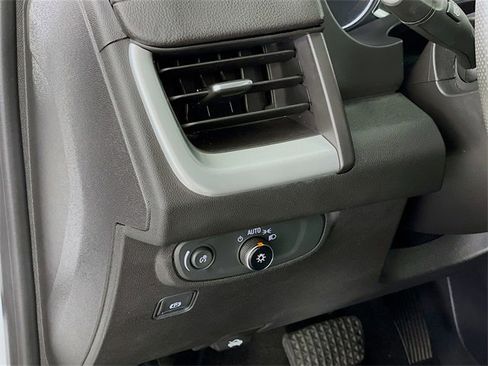 Certified 2023 GMC Terrain SLE w/ Driver Convenience Package image 13