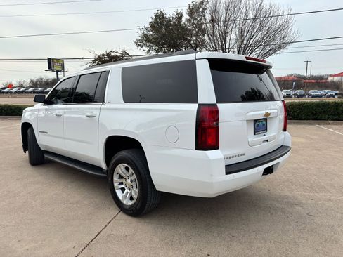 Used 2016 Chevrolet Suburban LS image 8