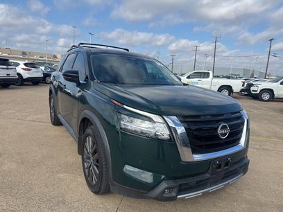 Used 2022 Nissan Pathfinder SL w/ SL Premium Package