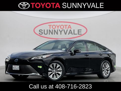 Certified 2022 Toyota Mirai w/ Advanced Technology Package RWD image 2
