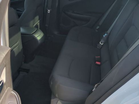 Used 2022 Chevrolet Malibu RS image 19