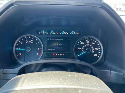 Used 2020 Ford F150 XLT w/ Equipment Group 302A Luxury AWD/4WD image 13