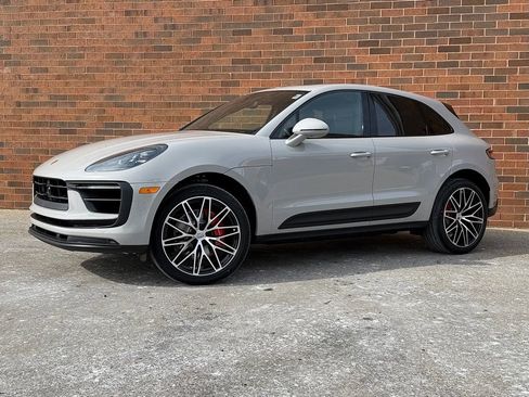 New 2026 Porsche Macan S image 1