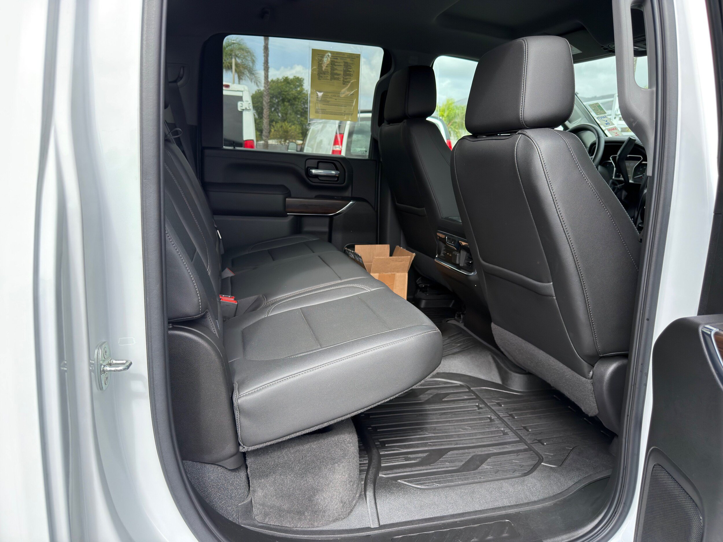 Used 2020 GMC Sierra 3500 SLT w/ SLT Premium Plus Package AWD/4WD image 12