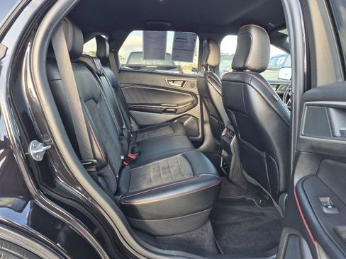 Certified 2024 Ford Edge ST-Line image 23