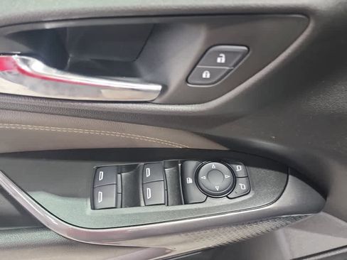 Used 2025 Chevrolet Trax ACTIV w/ Driver Confidence Package image 16