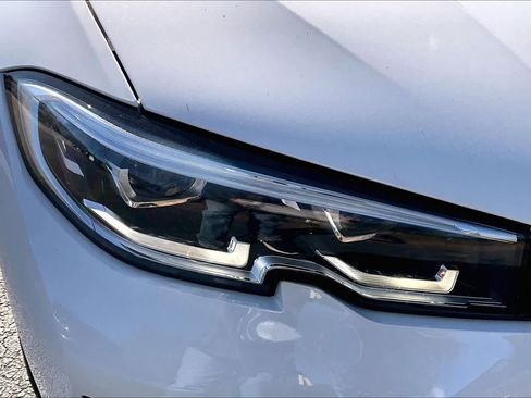 Used 2021 BMW 330i Sedan w/ Convenience Package image 26