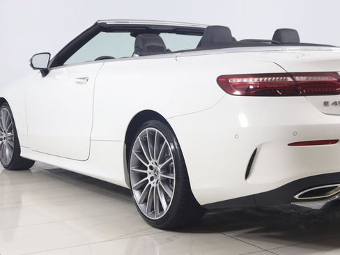 Used 2023 Mercedes-Benz E 450 Cabriolet w/ AMG Line image 32
