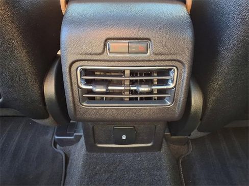 Used 2020 Lincoln Corsair Reserve w/ Equipment Group 201A image 11