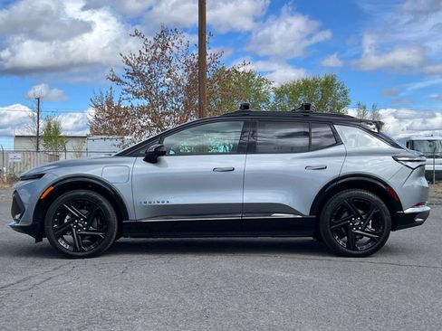 New 2026 Chevrolet Equinox EV RS w/ Convenience Package II AWD/4WD image 5