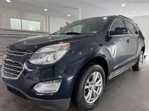 Used 2017 Chevrolet Equinox LT w/ Convenience Package AWD/4WD image 1
