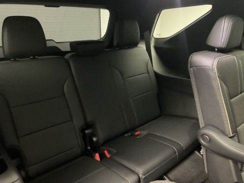 New 2026 Chevrolet Traverse High Country w/ LPO, Floor Liner Package image 30