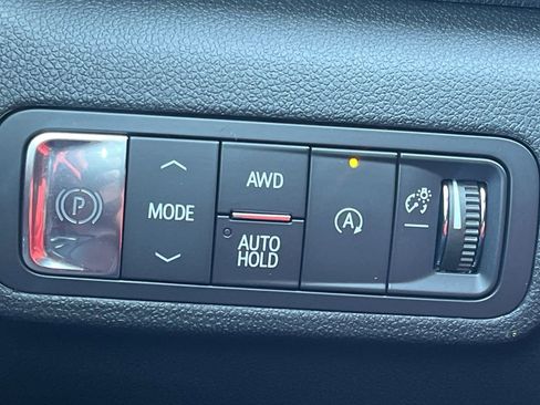 New 2026 GMC Terrain Denali w/ LPO, Floor Liner Package image 25