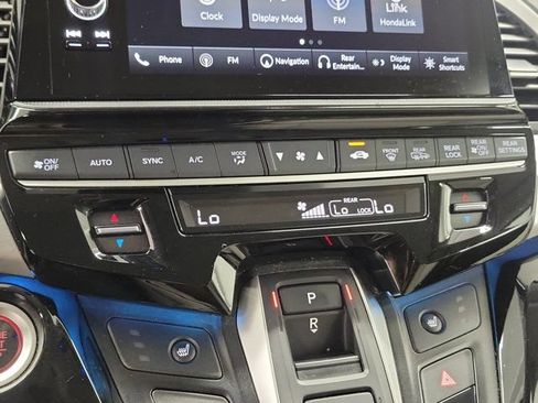 Certified 2025 Honda Odyssey Touring image 29