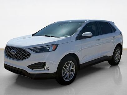 Used 2024 Ford Edge SEL w/ Convenience Package