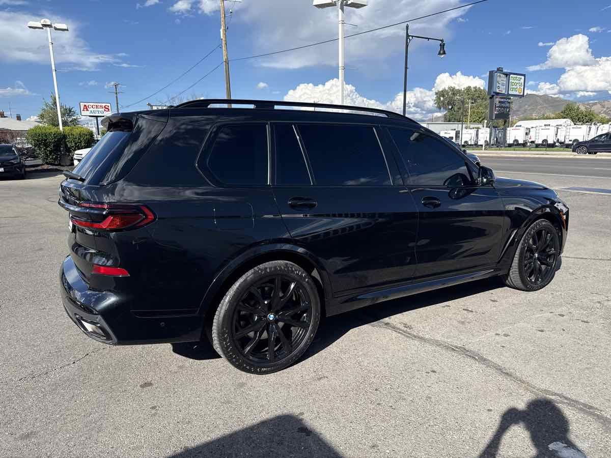 Used 2024 BMW X7 xDrive40i w/ Executive Package AWD/4WD image 5
