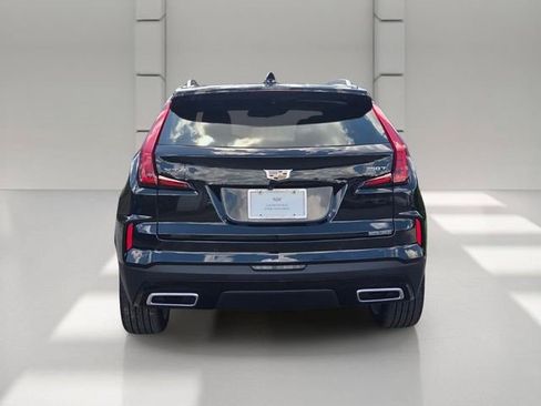 Certified 2024 Cadillac XT4 Premium Luxury FWD image 4