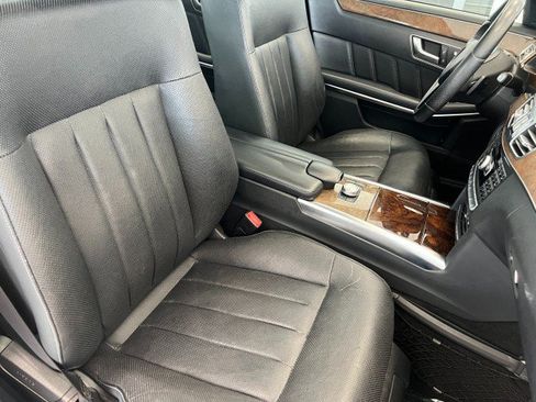 Used 2014 Mercedes-Benz E 350 4MATIC Sedan image 14